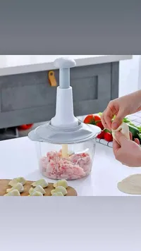 فرامة خضار ولحوم يدوية بالضغط