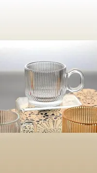 كوب زجاجي مضلع بتصميم عصري