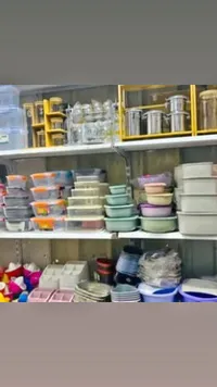 طقم حافظات طعام بلاستيكية متنوعة