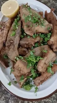 أسماك مشوية طازة