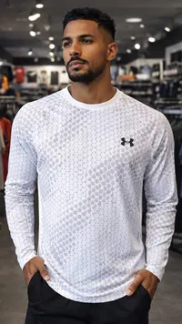 بلوزة رياضية بأكمام طويلة - أندر آرمور (Under Armour)