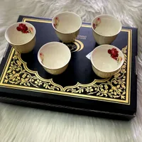 طقم أكواب شاي صيني فاخر برسومات زهرية
