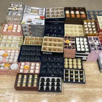 مجموعة كاسات شاي وفناجين قهوة متنوعة