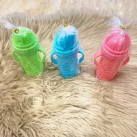 زجاجة شرب للأطفال بمقابض وغطاء - ملونة