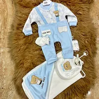 طقم ملابس مواليد متكامل - ليندو بيبي (Lindo Baby)