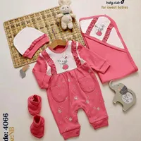 طقم ملابس مواليد متكامل - بيبي كلوب (Baby Club)