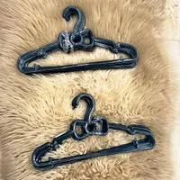 علاقات ملابس بلاستيك (Pack of 10)