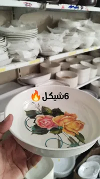 طبق سيراميك بتصميم الورود - 6 شيكل