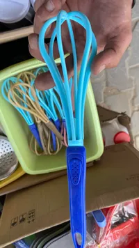 مضرب البيض - أزرق