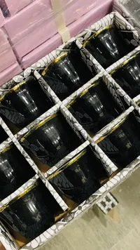 طقم فناجين قهوة زجاجية سوداء مزخرفة
