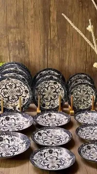 طقم صحون سيراميك بنقوش شرقية كلاسيكية