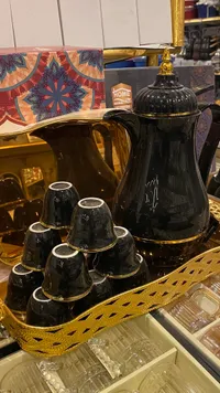 طقم دلة قهوة مع فناجين - هوم لايف (Home Life)