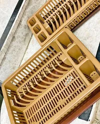 مصفاة أطباق بلاستيكية مع صينية تجميع