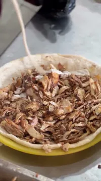 شاورما اللحم