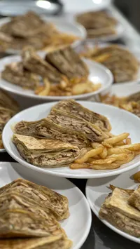 صفحية شاورما لحم