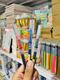 أقلام حبر جل ملونة (Gel Pen)