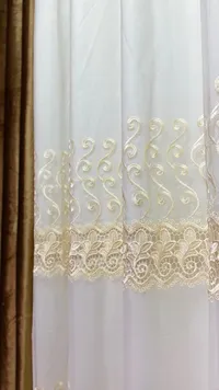 ستائر دانتيل بيضاء مطرزة