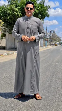 ثوب رجالي كلاسيكي بلون رمادي