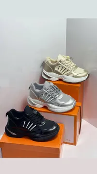 حذاء رياضي نسائي كاجوال