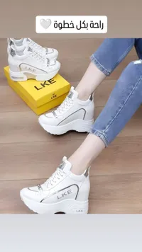 حذاء رياضي عصري ببروز - إل كيه إي (LKE)