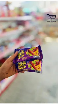 رقائق تورتيلا حارة بنكهة الفلفل والليمون - تاكيس (Takis)