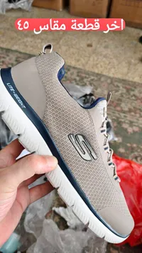 حذاء رياضي خفيف الوزن - سكيتشرز (Skechers)