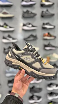 حذاء رياضي سليب-إنز - سكيتشرز (Skechers)