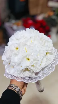 باقة زهور صناعية للعروس