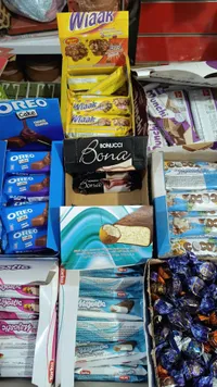 مجموعة حلويات متنوعة - Wraak و Oreo و Bonucci