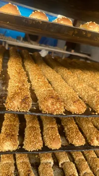 خبز السمسم التقليدي