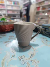 كوب سيراميك بتصميم مضلع