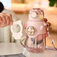 مطارة مياه للأطفال بتصميم كرتوني مع حزام
