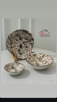 طقم أطباق وزبادي سيراميك بنقوش زهرية - حسونة (Hassounah HouseHold)
