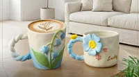 مج سيراميك بتصميم الزهور البارزة