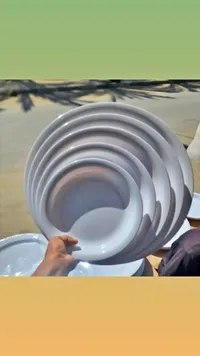 طقم صحون تقديم بيضاء