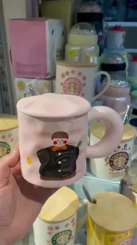 كوب سيراميك بتصميم كرتوني مع غطاء (Starbucks)
