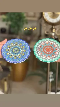 قواعد أكواب بتصاميم ماندالا ملونة