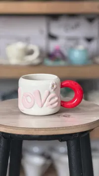 كأس سيراميك بتصميم الحب - لوف