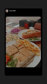 وجبة غربية متنوعة - ساندويتش وهوت دوج مع بطاطس