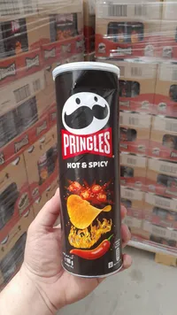 برينجلز حار وشره — Pringles Hot & Spicy