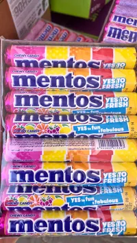 حلوى مينتوس بنكهة الفواكه المشكلة - مينتوس (Mentos)
