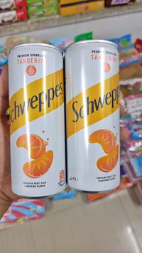 مشروب غازي بنكهة اليوسفي - شويبس (Schweppes)