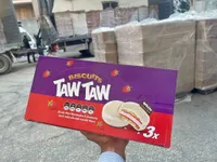 بسكويت محشو بالمارشميلو ومربى الفراولة ومغطى بالشوكولاتة البيضاء - تاو تاو (Taw Taw)