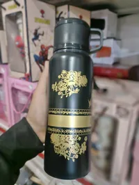 مطرة مياه حافظة للحرارة بتصميم زهري