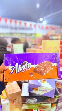 Alison Bar Cake