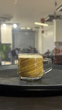 شاي أعشاب دافئ