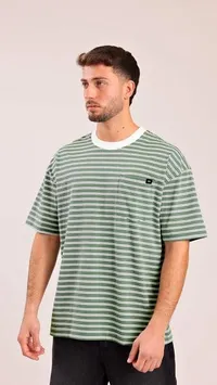 تيشيرت رجالي مخطط بياقة دائرية - كويك سيلفر (Quiksilver)