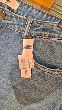 بنطال جينز واسع - دينيم بيتر (Denim Petr)