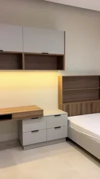 طقم غرفة نوم مودرن متكامل