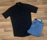 طقم قميص أسود وبنطال جينز أزرق - دينيم غار (Denim Gar)